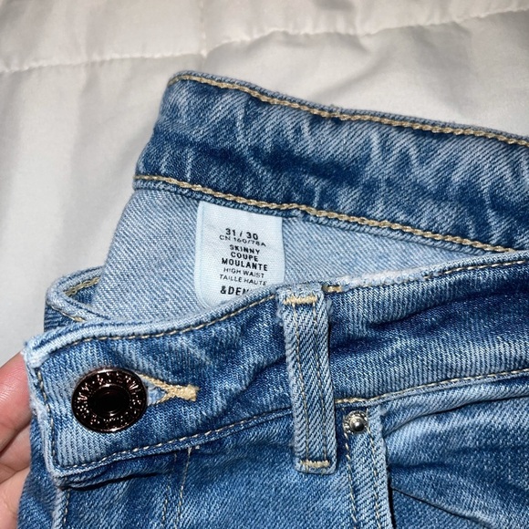 H&M Jeans - Picture 2 of 5